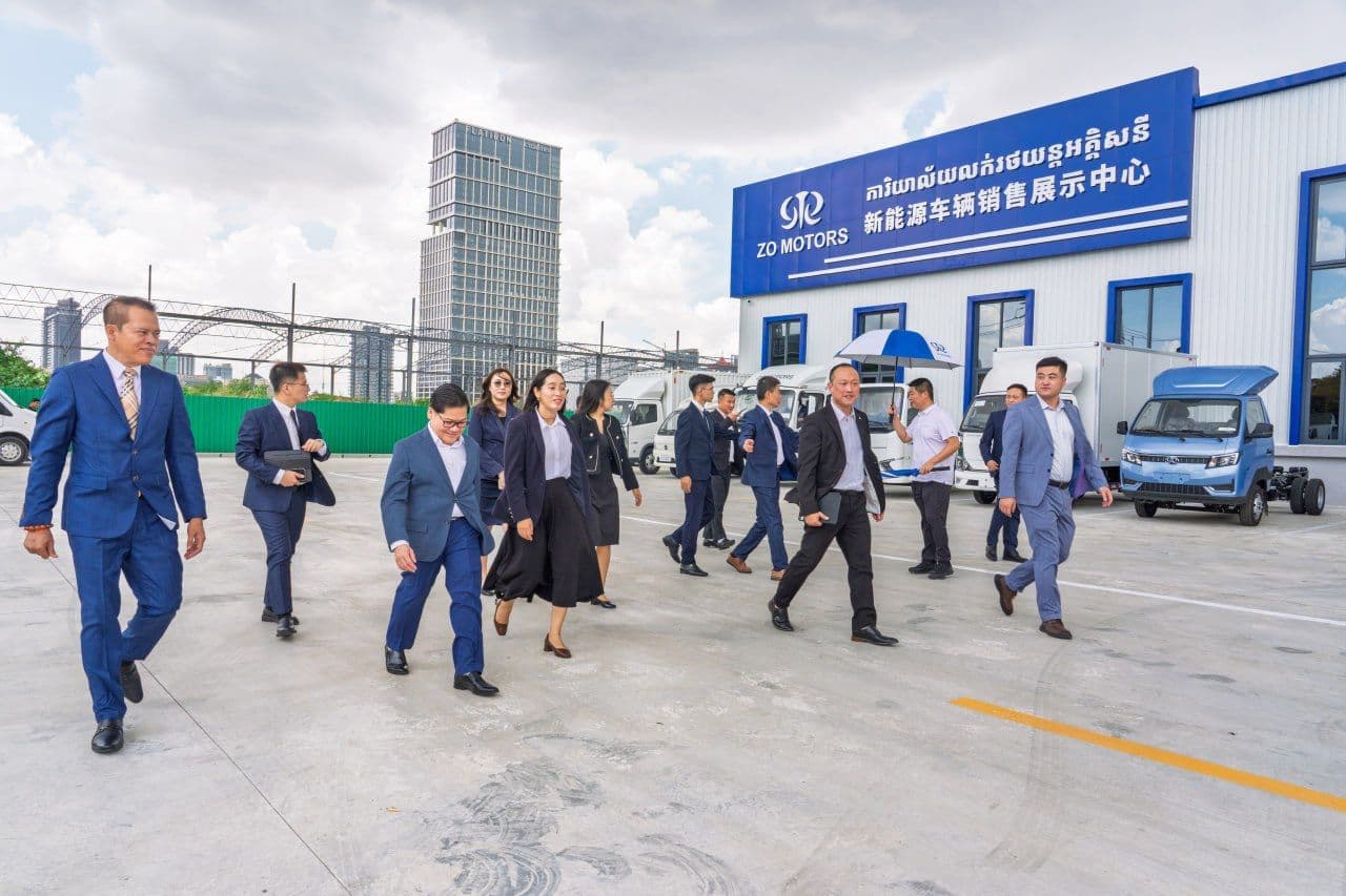 Leadership of the Securities and Exchange Regulator of Cambodia Visits ZO MOTORS Showroom Following Strategic Collaboration Agreement